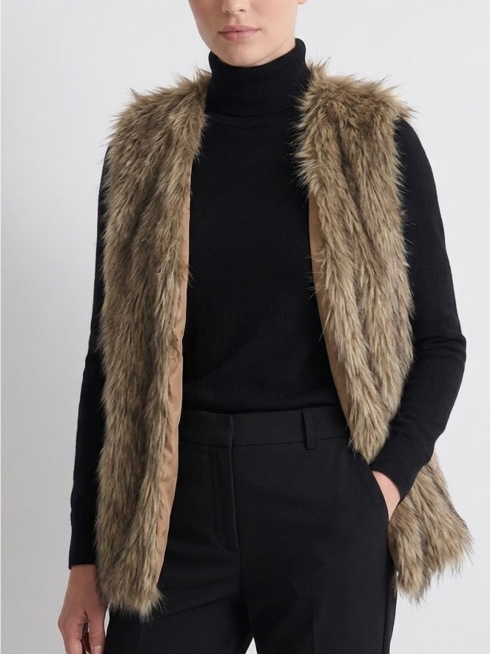 Escalier Plush Faux Fur Vest in Taupe